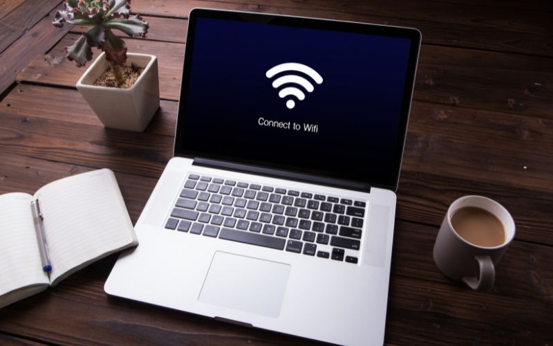 Có thể sử dụng laptop để kiểm tra xem WiFi có đang ổn định hay không